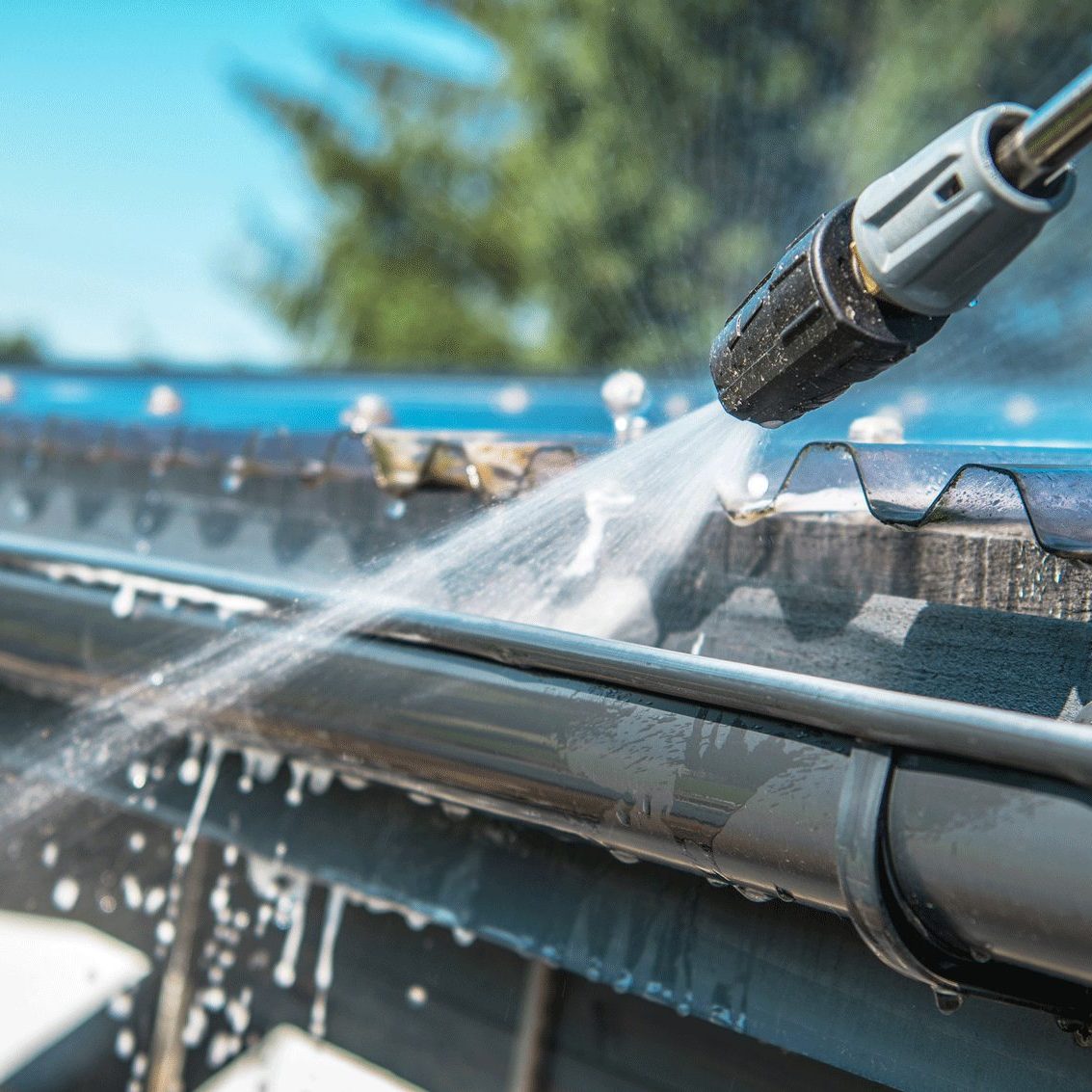 Gutter-Cleaning-2